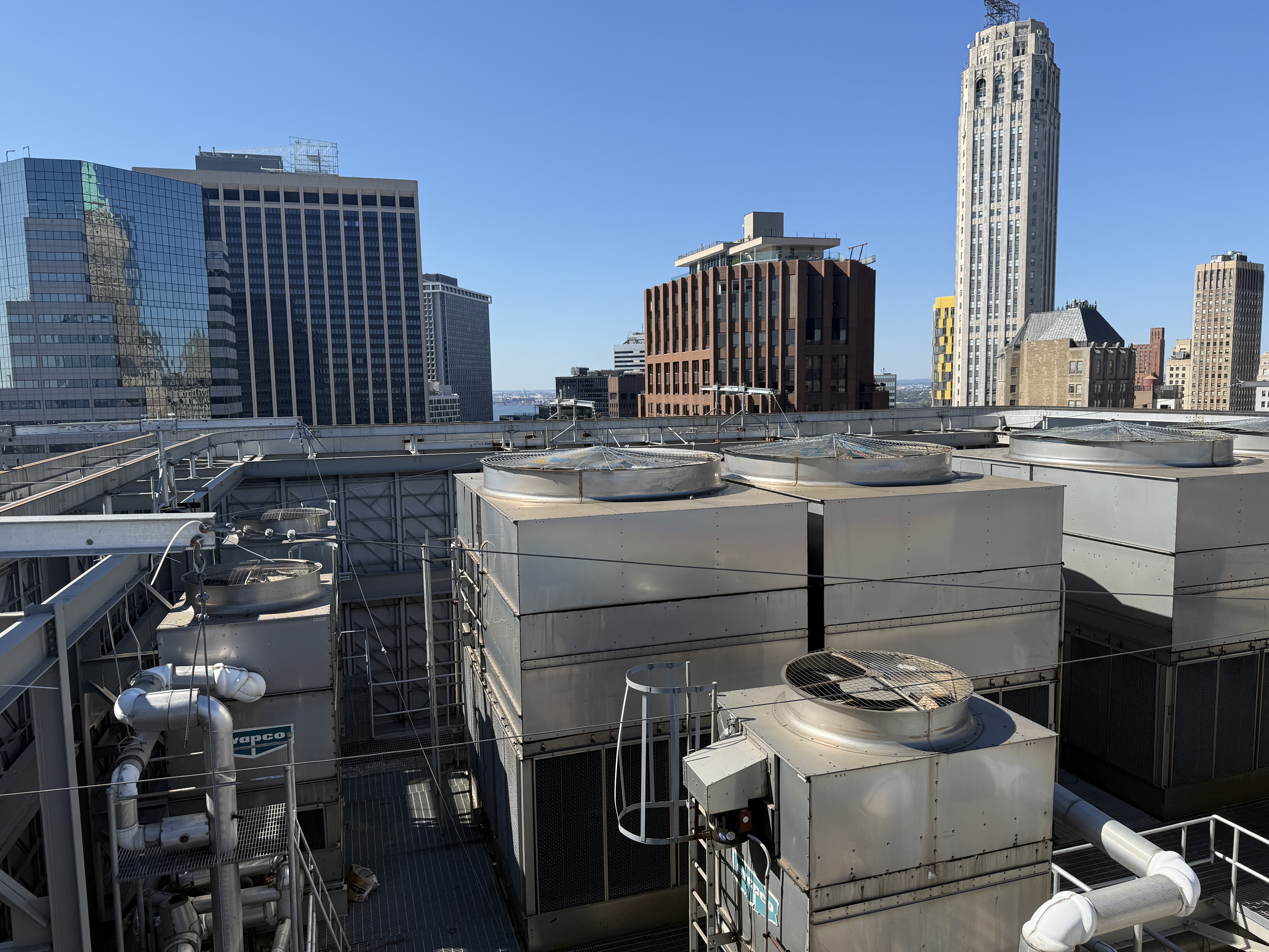 Orient Overseas Associates